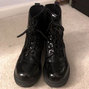 3/$15 bundles Black Patent Faux Leather boots 7.5